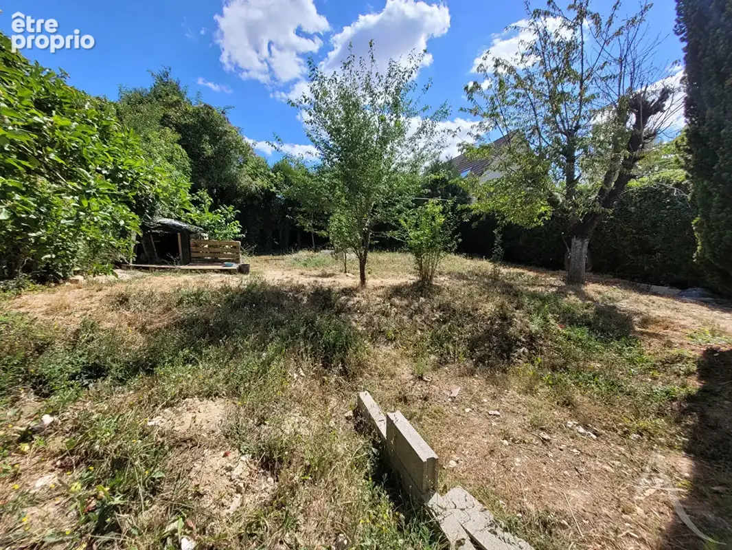 Maison Mantes La Ville de 3 chambres 104 m² et 513m² de terrain - photo 10