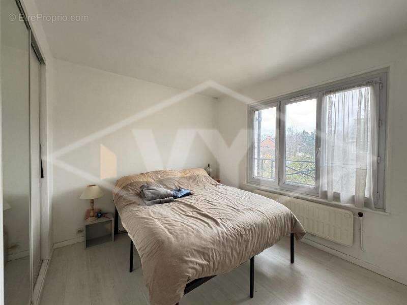 Maison à COMBS-LA-VILLE