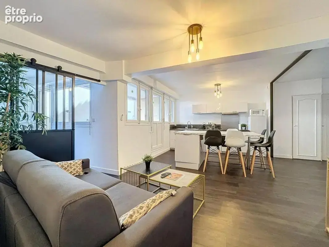 Exclusivité Intra-muros T3 78m² - terrasse 21m², ascenseur - photo 2