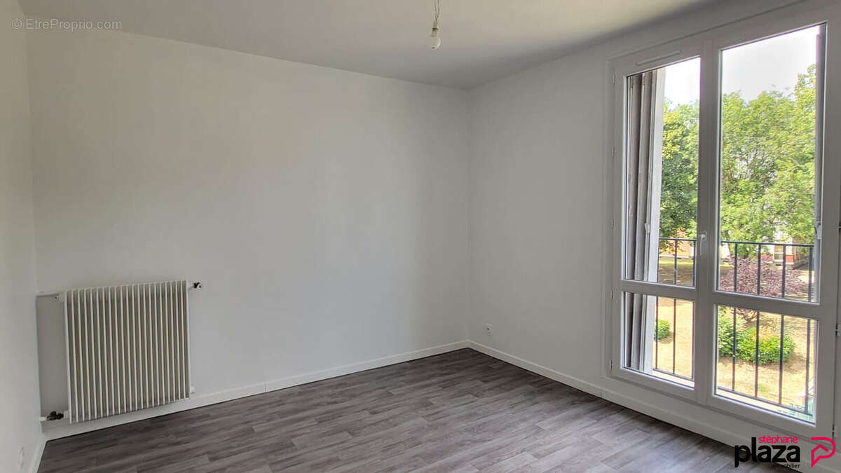 Appartement à ETRECHY