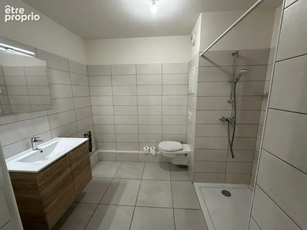 F2 avec vue directe sur le Bassin   42,78 m2   Ascenseur PMR - photo 4