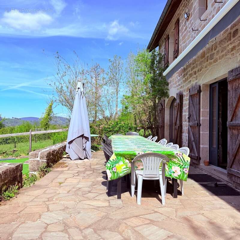 Maison à SARRAN