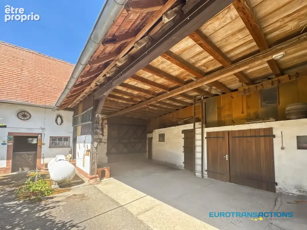 Corps de ferme authentique de 130 m² avec granges, boxes à chevaux sur 33,72 ares de terrain– Niederlauterbach - photo 4