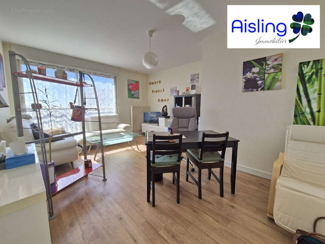 Appartement à JOUE-LES-TOURS