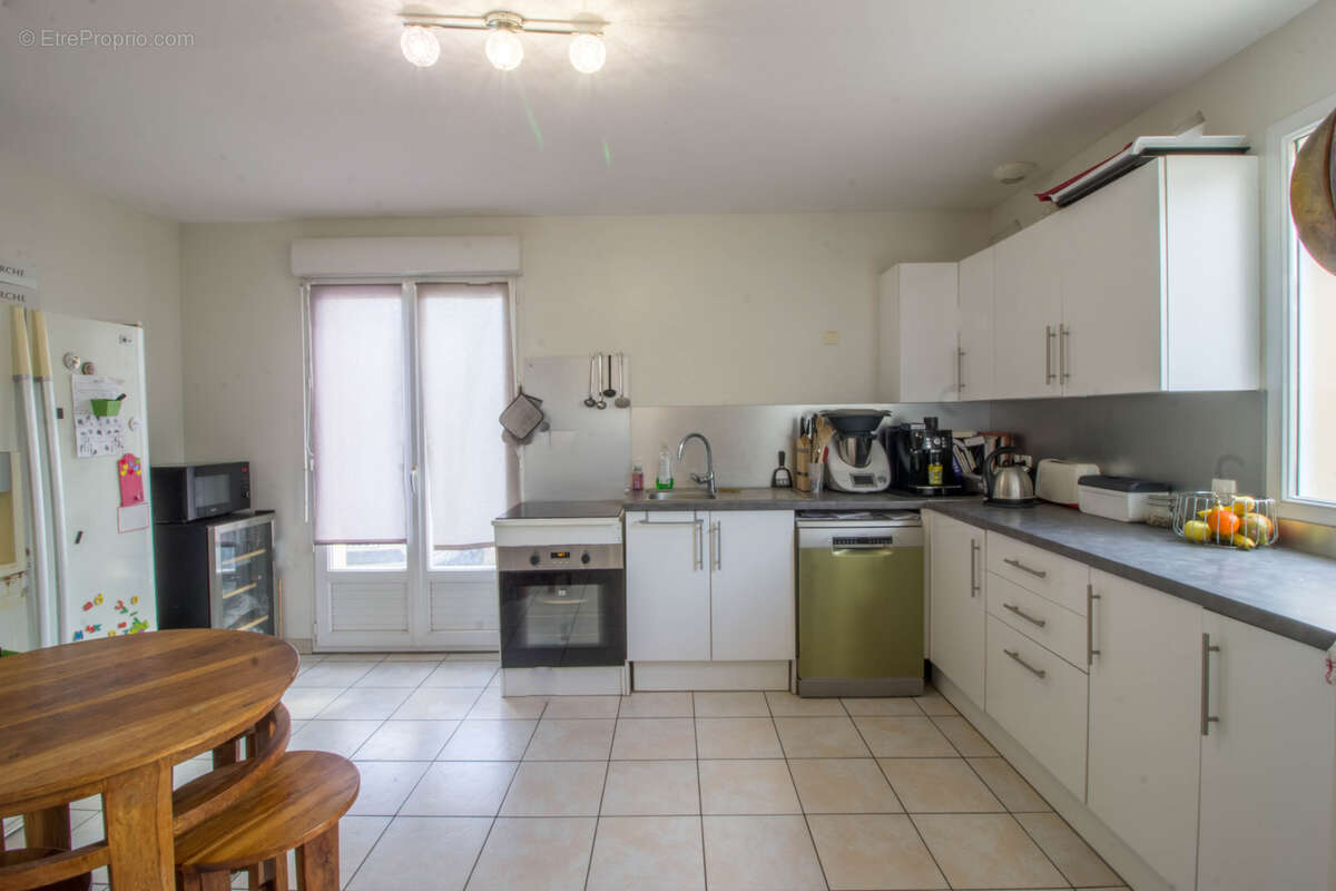 Maison à SAINT-GERMAIN-LES-ARPAJON