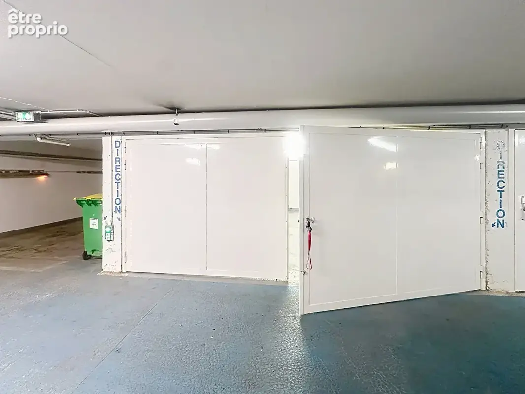 Double box 28 m² ? sécurisé et facilement accessible - photo 2