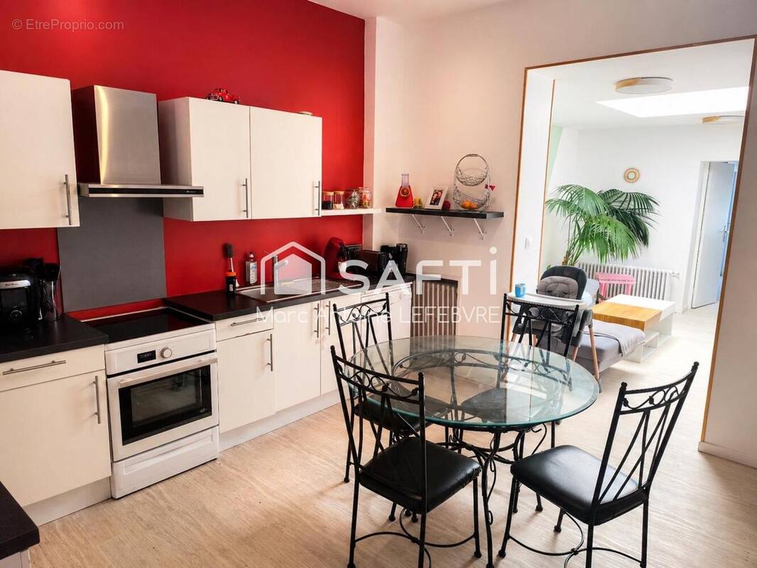 Photo 1 - Appartement à WATTIGNIES