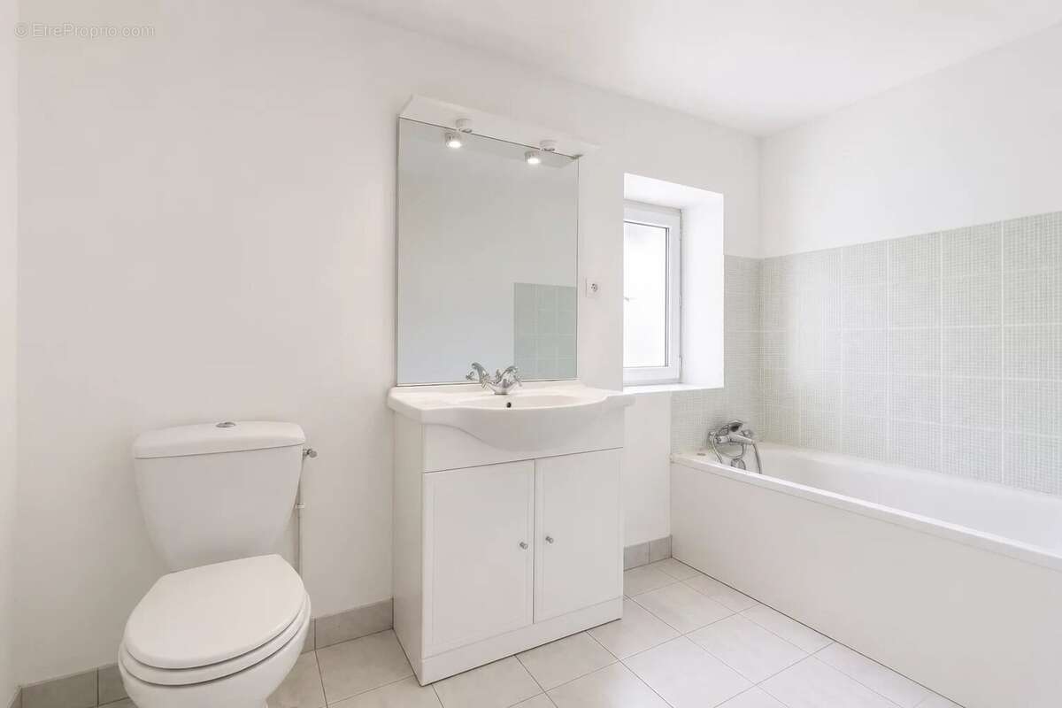 Roquesteron // Maison de Village // 50m² // 3 pièces - photo 7