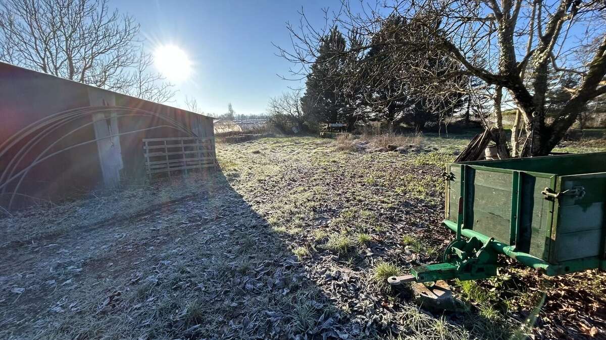 Maison à BARBEZIEUX-SAINT-HILAIRE