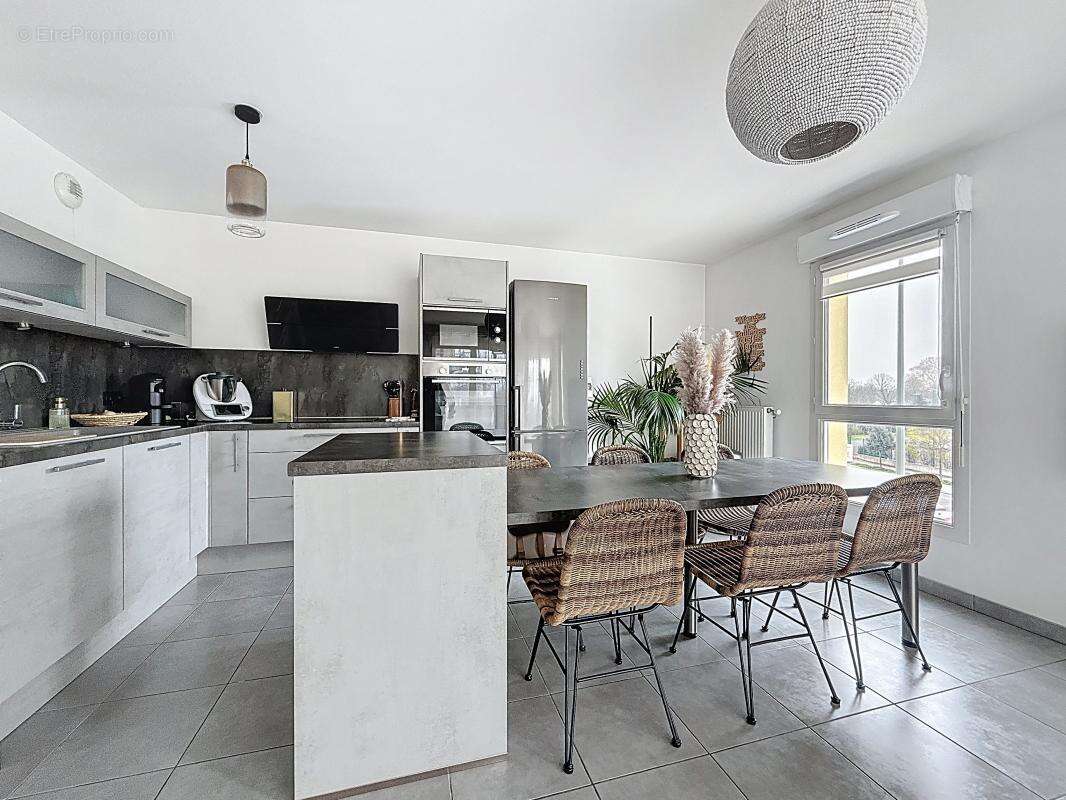 Appartement à VENISSIEUX