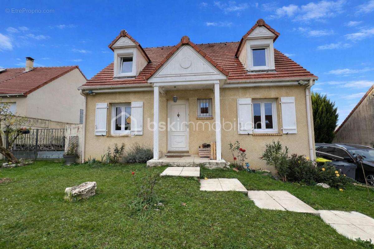 Maison 115m2 + jardin - photo 2