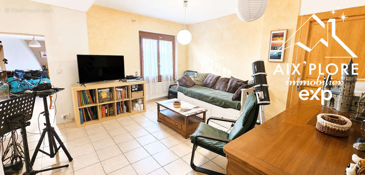 Appartement 193 m² à Messery  - photo 3
