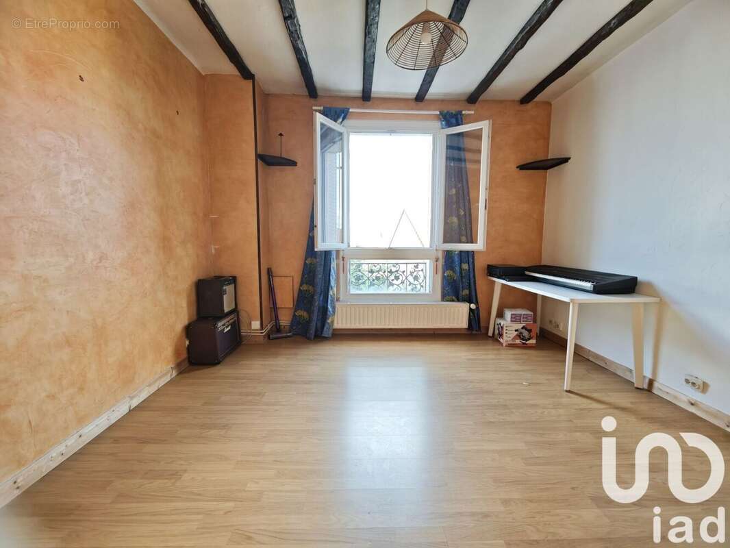 Photo 3 - Appartement à VITRY-SUR-SEINE