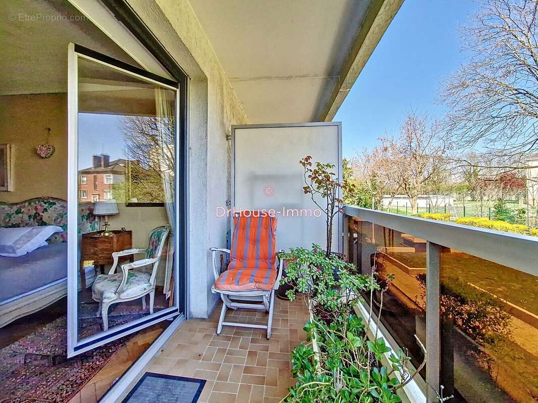 Appartement à LE BOURGET