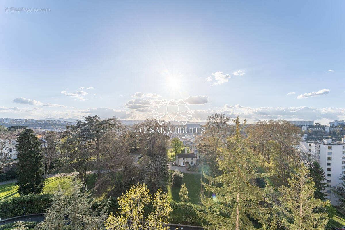 Appartement à LYON-4E