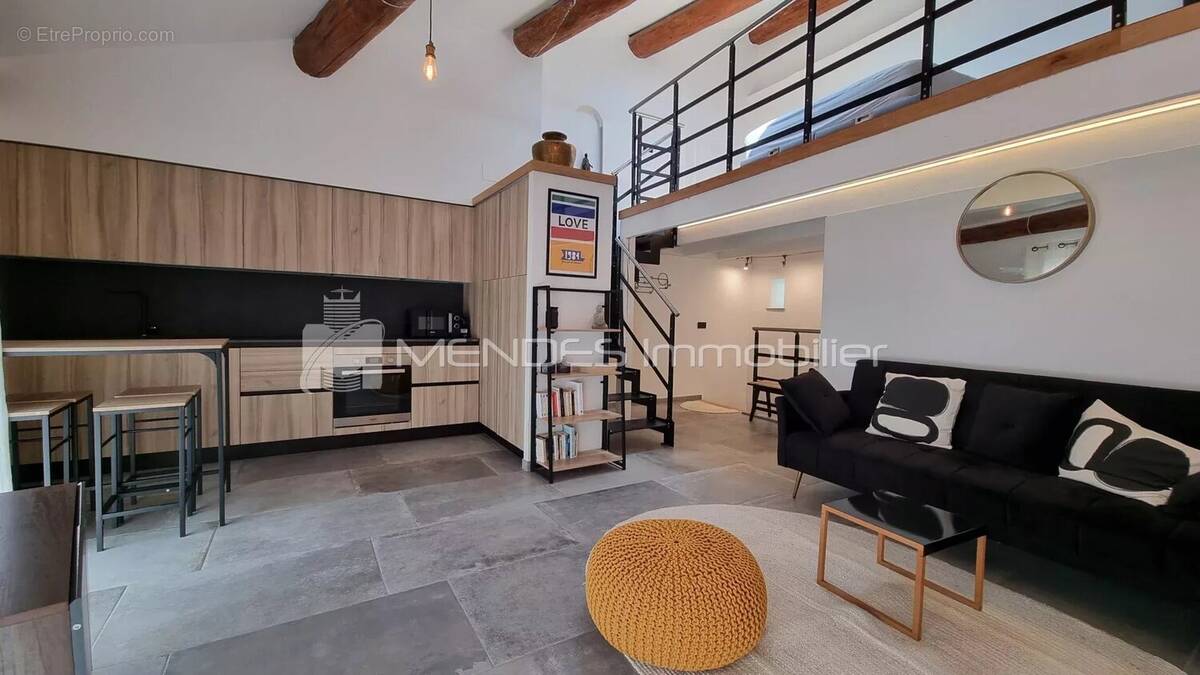 Appartement à LA TURBIE