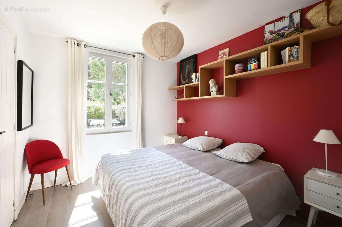 Maison à LES PORTES-EN-RE