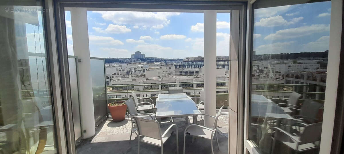 Appartement à ISSY-LES-MOULINEAUX