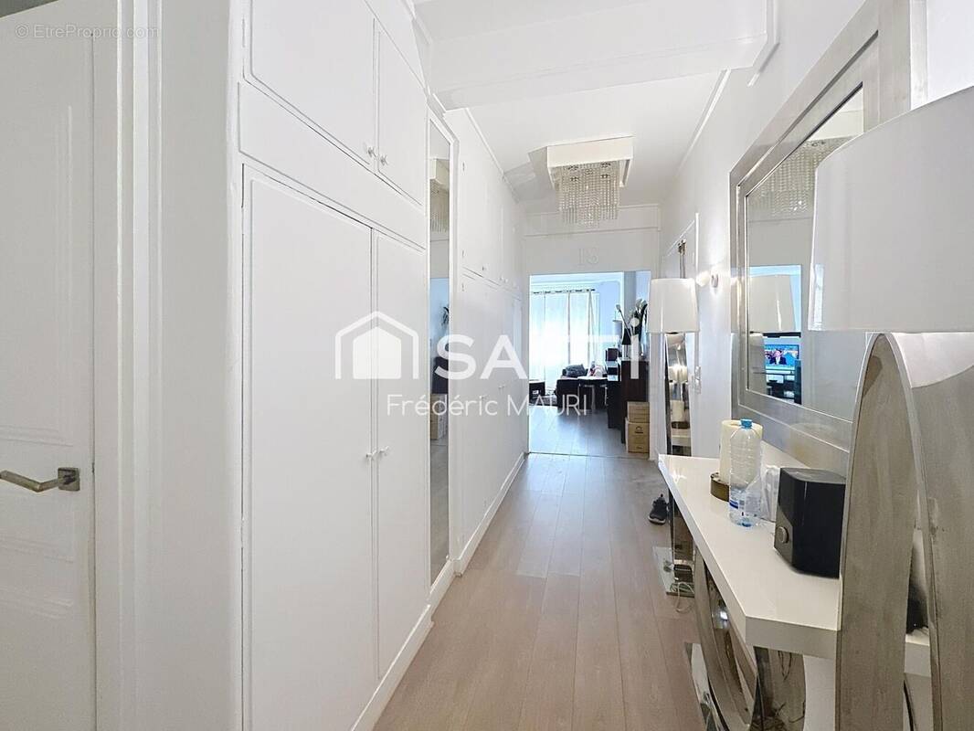 Photo 1 - Appartement à NEUILLY-SUR-SEINE