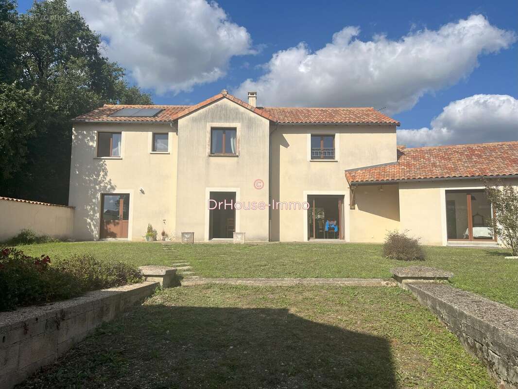 Maison à BEAUMONT