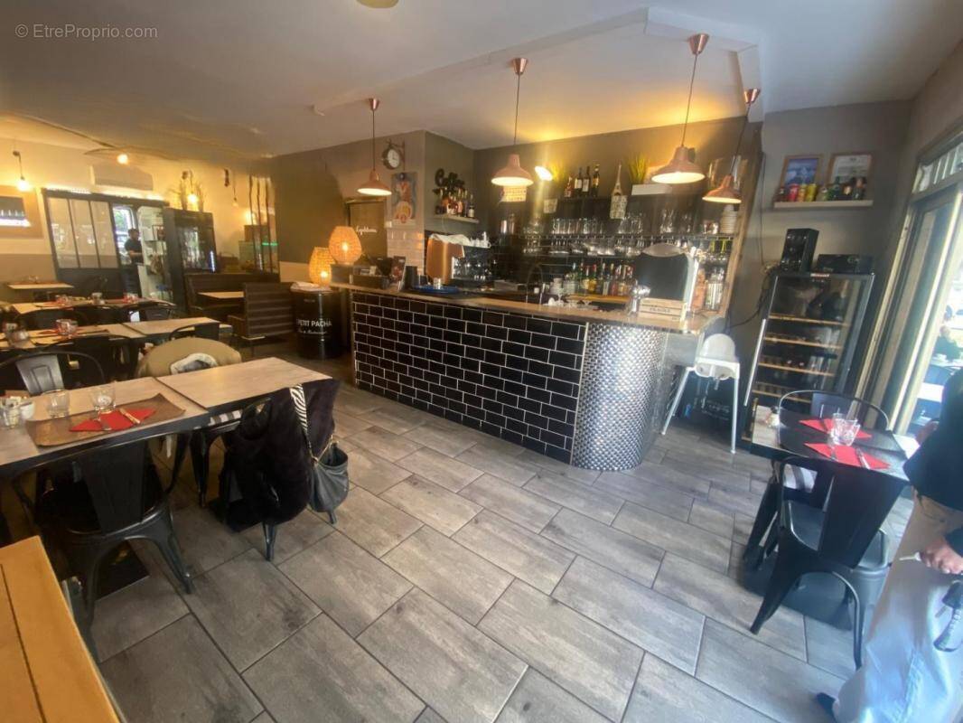 Commerce à CAGNES-SUR-MER