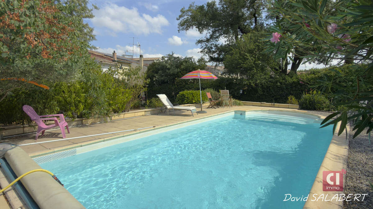Forcalqueiret,  rare maison de village avec jardin, piscine et grand garage - photo 16