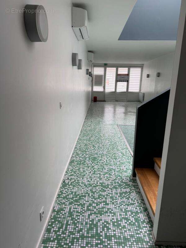 Commerce à LA ROCHELLE