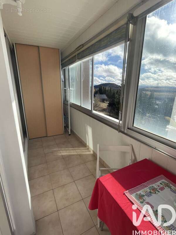 Photo 8 - Appartement à BESSE-ET-SAINT-ANASTAISE