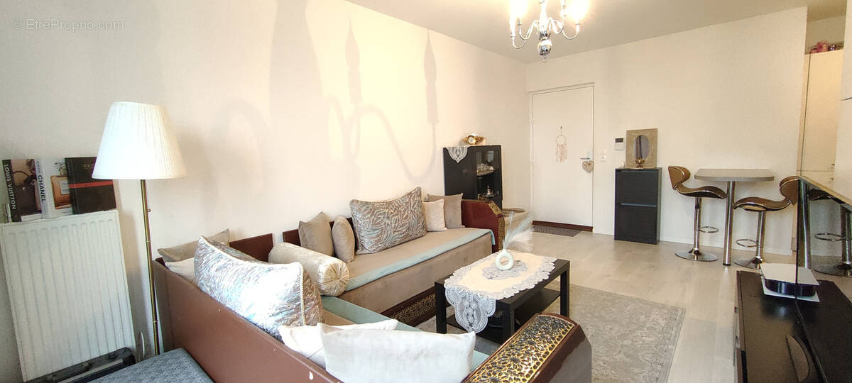 Appartement à VILLERON