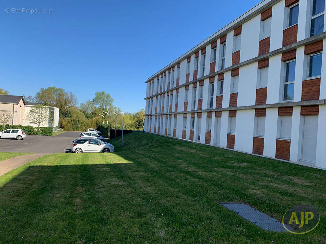 Appartement à SAINT-SEBASTIEN-SUR-LOIRE