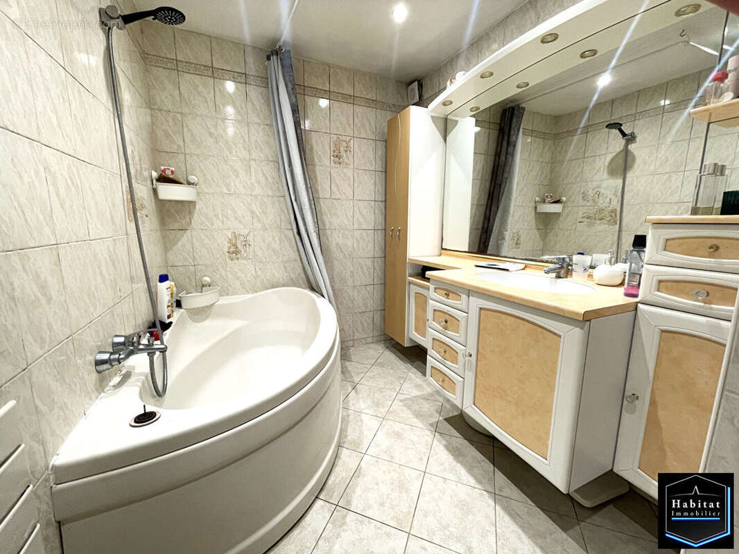 Maison à NANTEUIL-LE-HAUDOUIN