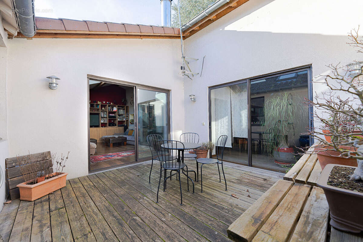 Maison à CALUIRE-ET-CUIRE
