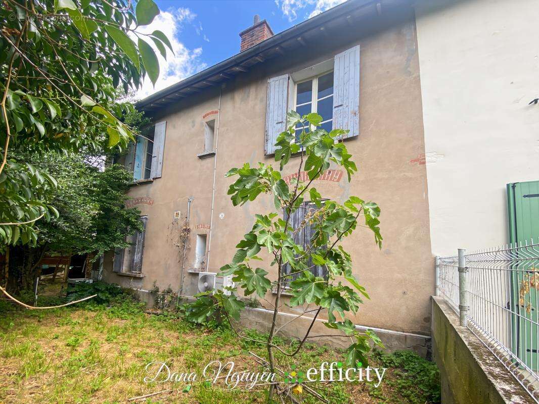 Maison à SAINT-JEAN-DE-VALERISCLE