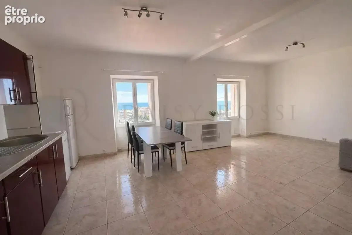 Roquebrune-Cap-Martin – Carnolès  3 pièces avec vue mer, terrasse et garage - photo 4