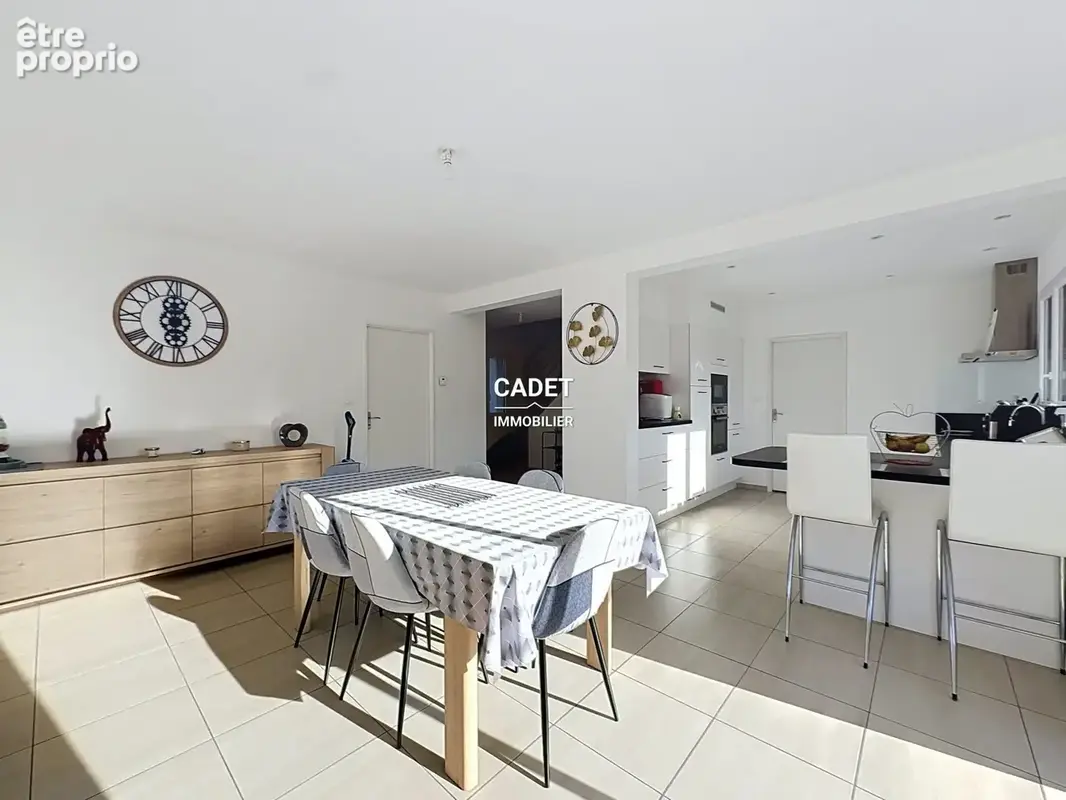Maison 6 pièces 140 m² à vendre à Saint-Pair-Sur-Mer (50380) - photo 7
