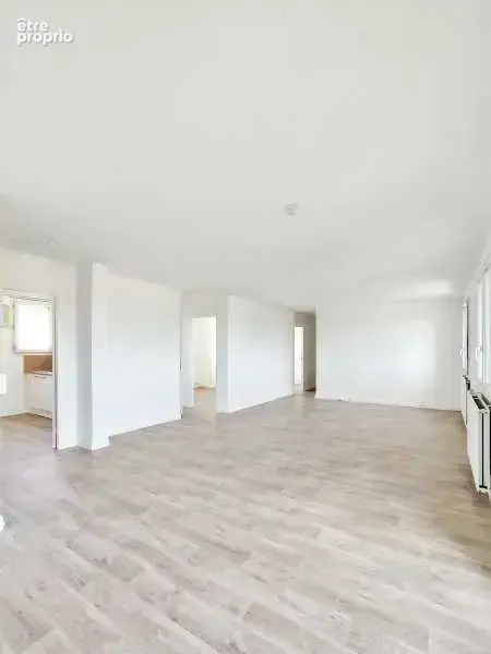 Appartement 75 m² à Bethoncourt  - photo 2