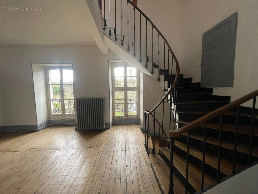 Maison à MEREVILLE
