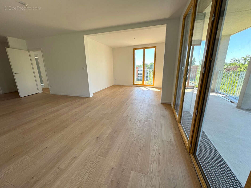 Appartement Toulouse 5 pièces de 103 m2 + 32m² de Terrasse / SAINT-MARTIN-DU-TOUCH - photo 3