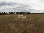 Terrain à JONCHERY-SUR-VESLE