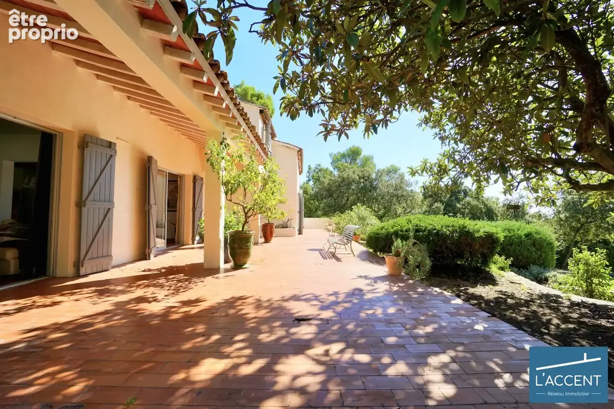 Maison 7 pièces 175 m² à vendre à Saint-Gervasy (30320) - photo 4
