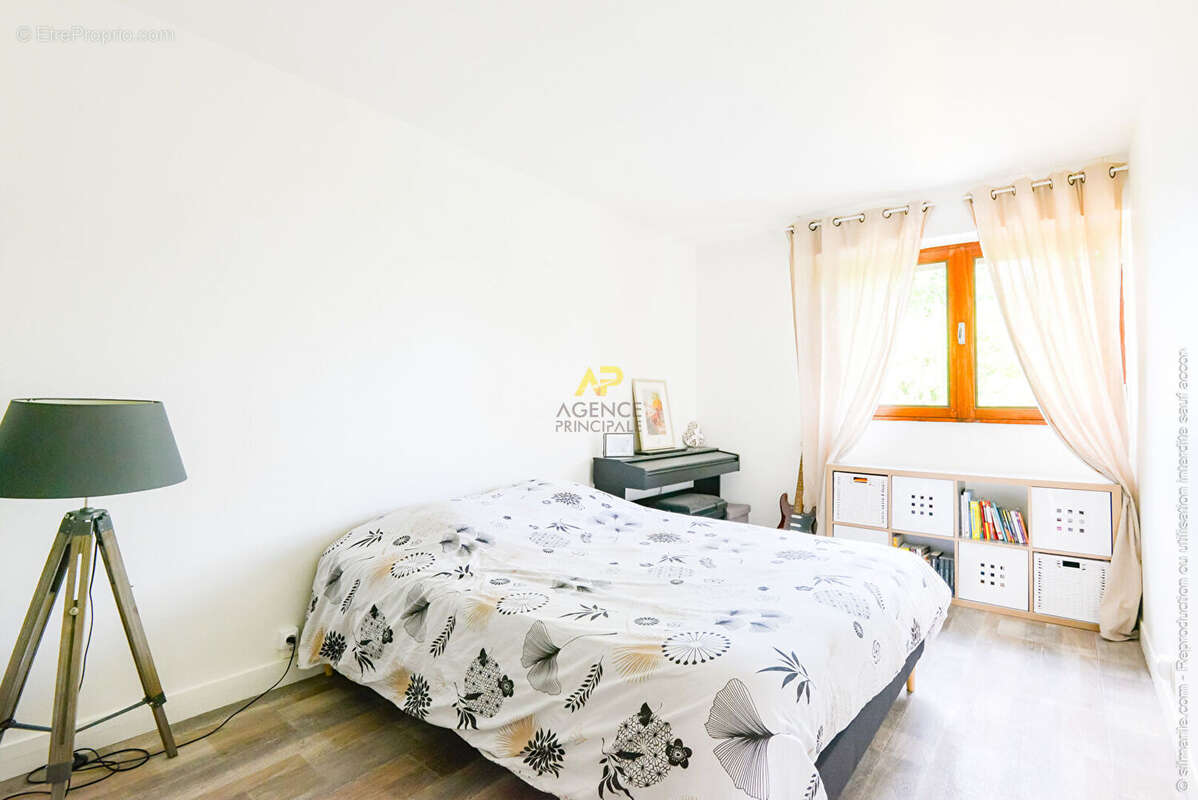 Appartement à LA FRETTE-SUR-SEINE