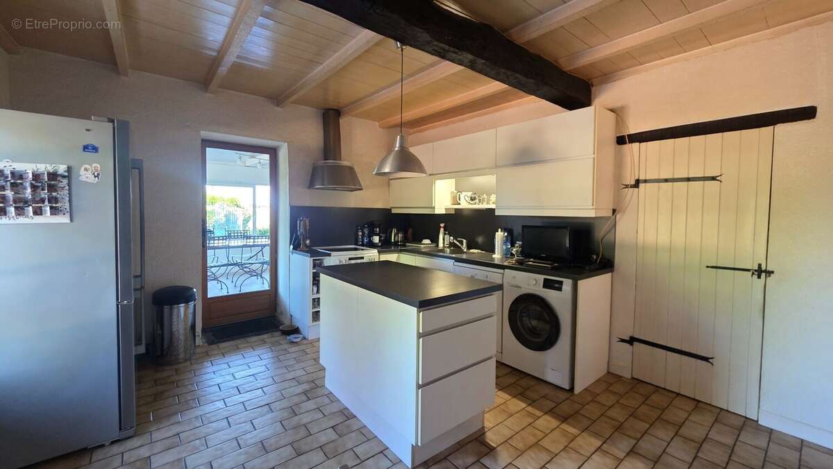 Maison 117 m² à La Frette  - photo 4