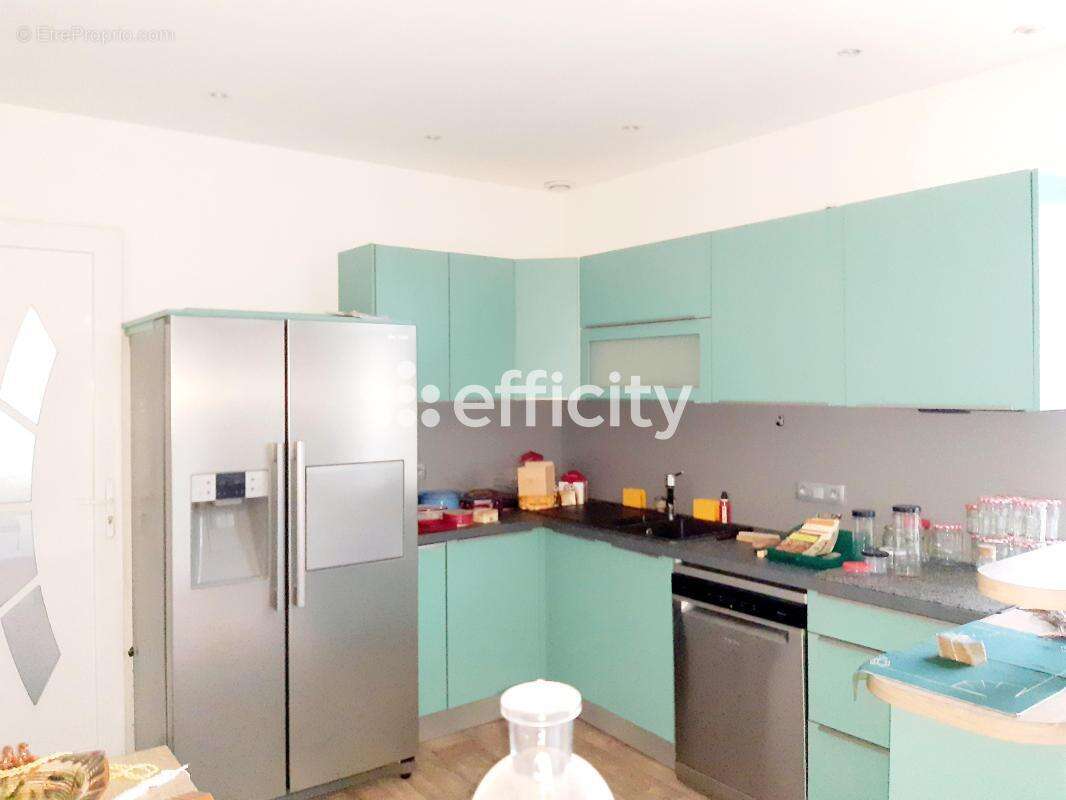 Maison 166 m² à Saint-Denis-D'authou  - photo 15