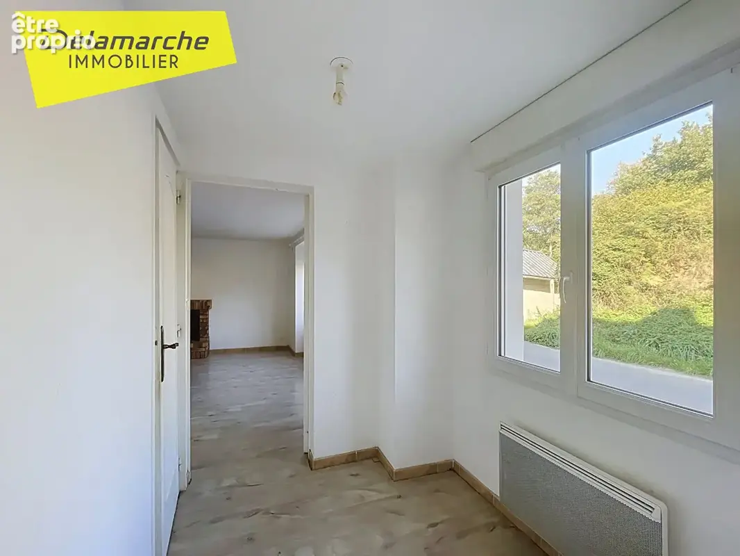 A vendre maison d'habitation 5 pièces - 3 chambres sur la commune de Cérences - photo 4