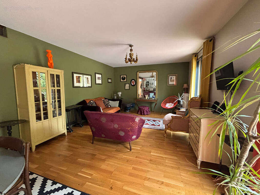 Maison à CHATEAU-GONTIER