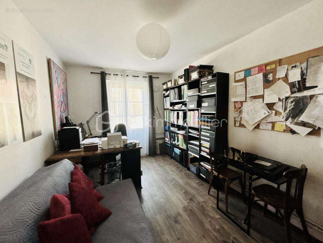 Maison à REIGNAC-SUR-INDRE