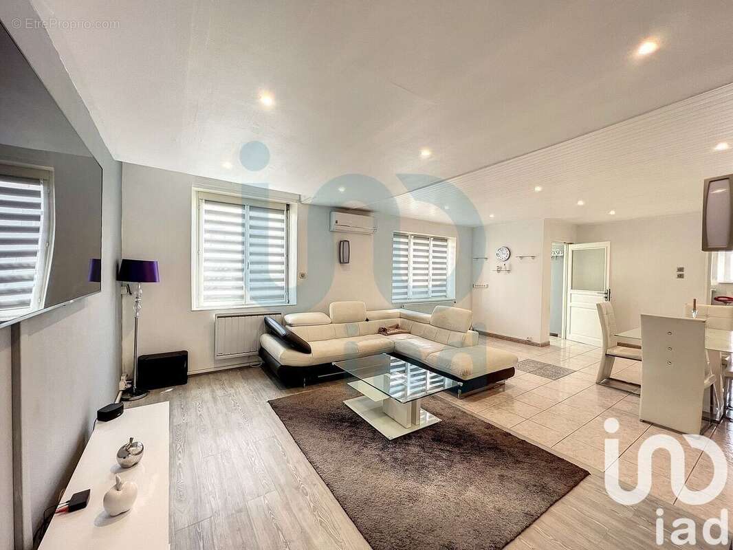 Photo 2 - Maison à RECHICOURT-LE-CHATEAU