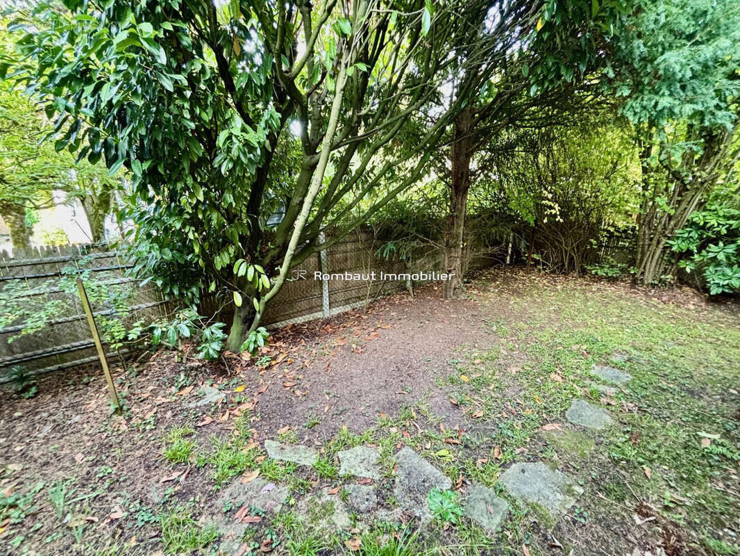 Maison à LA CELLE-SAINT-CLOUD