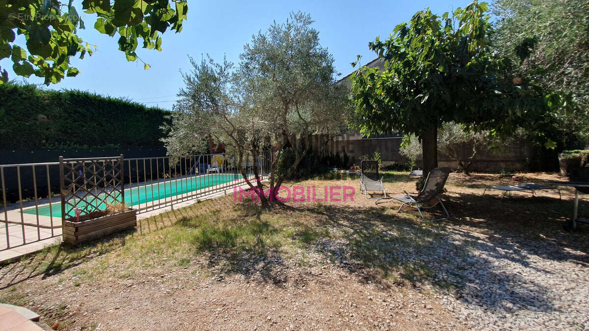 Maison 126 m² à Sorgues  - photo 2