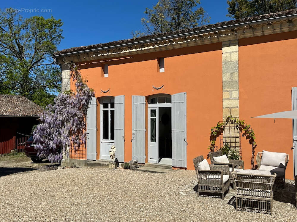 Maison à BLAYE